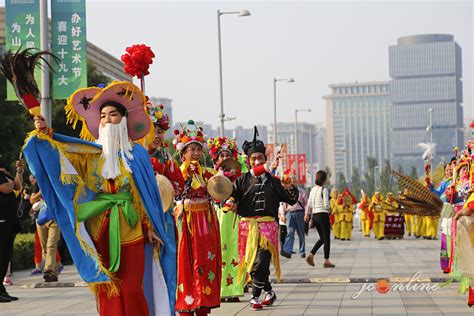 晋城文化艺术周非遗行进式表演大放异彩 受欢迎--晋城文明网
