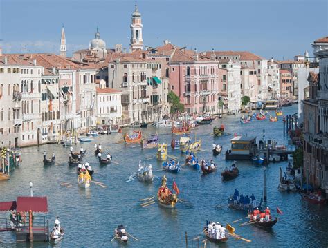 Grand Canal | Description, Information, History, Bridges, & Facts ...