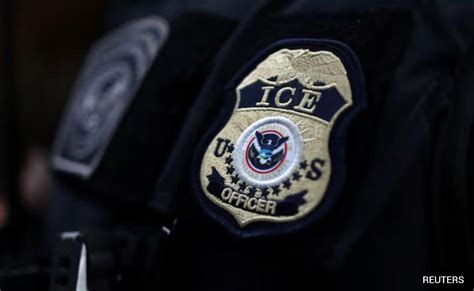 US border agent shoots 2 in Oregon a day after Minneapolis woman's killing