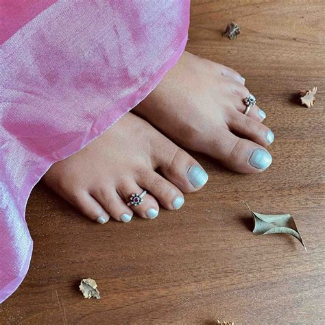 Buy Set Of Three Silver Toe Rings (8) Online - Unniyarcha – Unniyarcha