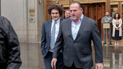 New Details Shed Light on FTX’s Campaign Contributions - The New York Times