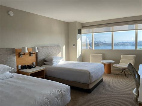 Hyatt Regency Long Beach Bar and Lounge: Pictures & Reviews - Tripadvisor