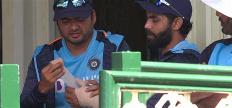 India Vs Australia Test 3: Ravindra Jadeja Pads Up Despite Dislocated Thumb