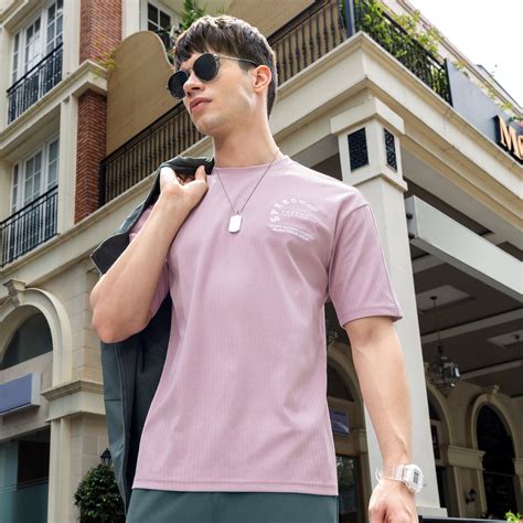 Men Round Neck Self Design Active Out Regular Fit T-Shirt with ELASTOP