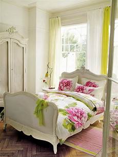 shabby chic bedroom ideas 30 shabby chic bedroom decorating ideas decoholic shabby chic bedroom ideas 30 shabby chic bedroom decorating ideas decoholic