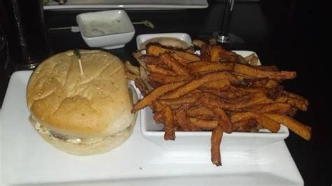 I Was Unhappy With Everything Here - Reviews, Photos - W Burger Bar ...