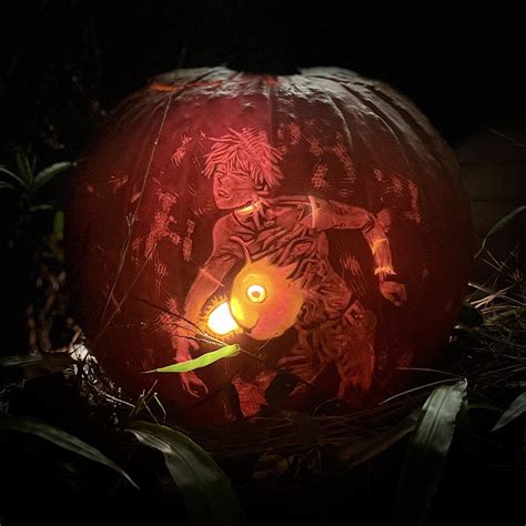this year's Chainsaw Man pumpkin (denji and pochita) : r/anime