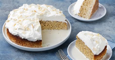 Coconut Tres Leches | La Lechera