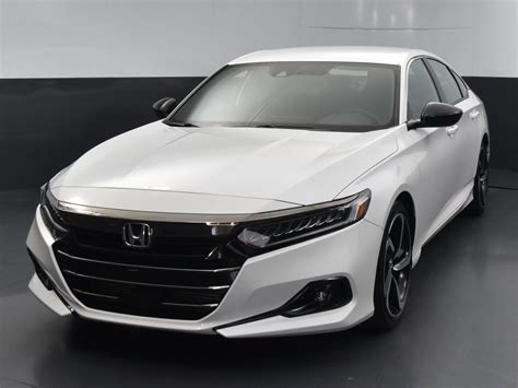 Honda Accord 2022 White Sedan