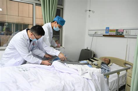 康复早介入 助力早恢复 ——柳州市人民医院推行“康复进病房”提升患者就医体验小记_健康中国_中国网