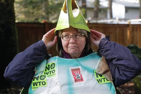 Free Trade Protest 的图像结果