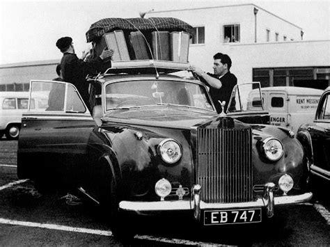 13 Mind Blowing Facts You Probably Didn't Know About Rolls Royce Cars