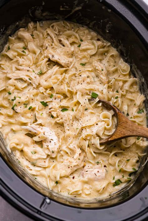 Slow Cooker Chicken and Noodles | The Recipe Critic