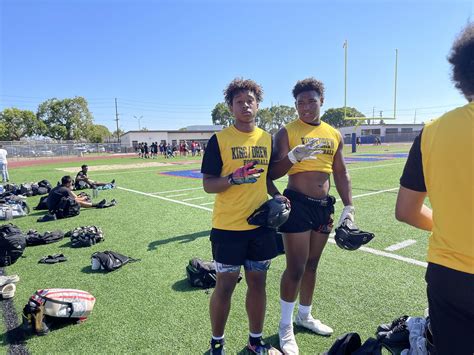 Football – Athletics – King/Drew Magnet High School of Medicine and Science