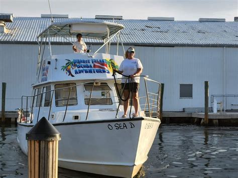 Local Dive with Parrot Island SCUBA Adventures, Alsdorf Park Boat Ramp ...