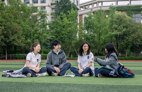 杭州英特外国语学校高中语言特色班2022年招生办法-杭州朗思教育