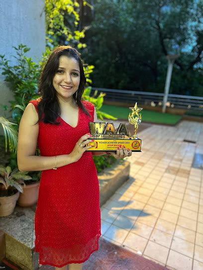 The 20 Best Tarot Card Readers in Mumbai | BestMumbai