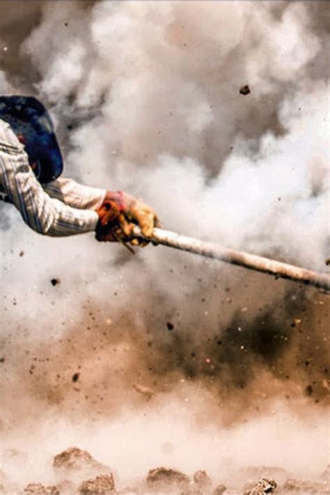 Exploding Hispanic Hammers 的图像结果