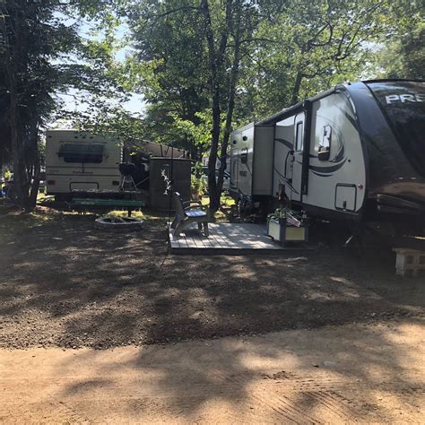 YELLOWSTONE PARK CAMP RESORT (Sanford) - Campground Reviews & Photos ...