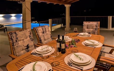 Villa Amor Sumartin | Seafront villa Brac island | Private Villas of ...