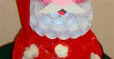 babbo natale con bicchieri di plastica il babbo natale vi proponiamo oggi 232 composto da babbo natale con bicchieri di plastica il babbo natale vi proponiamo oggi 232 composto da