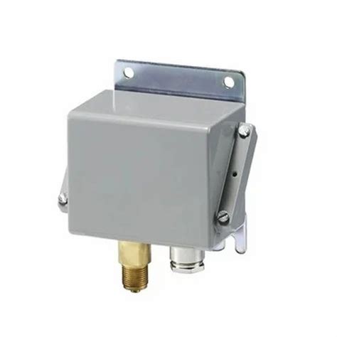 Pressure Control Equipments - DIAPHRAGM PRESSURE GAUGE Trader ...