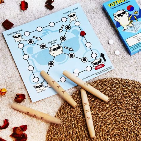 GEEKBEAR Traditional Korean YUTNORI Board Game with India | Ubuy