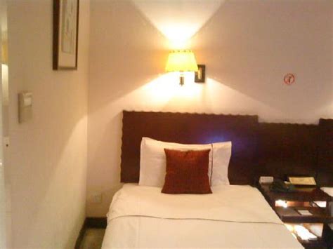 SILVER BRIDGE HOTEL (Hangzhou) - Hotel Reviews & Photos - Tripadvisor