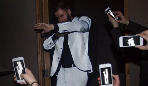 'Anti-paparazzi' clothes by Flashback Collection, made from light ...