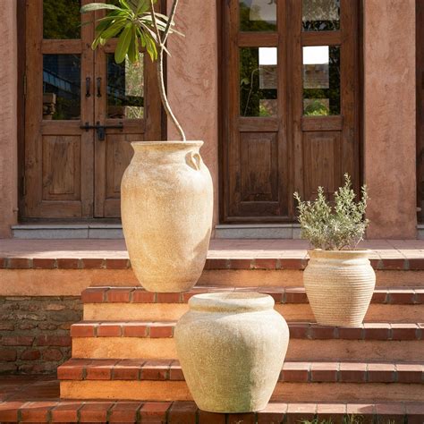 The Italian Trio - Set of 3 Rustic Planters in Beige