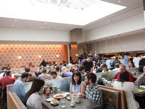 20 Kid-Friendly Restaurants in Chicago for the Entire Family