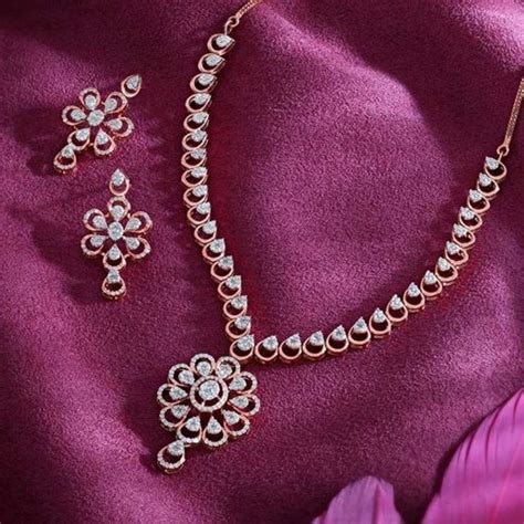 Buy Diamond Jewellery Online in India | Gold, Diamond & Platinum ...