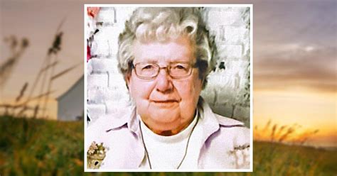 Obituary Guestbook | Winnifred "Winnie" E. Laabs of Appleton, Wisconsin ...