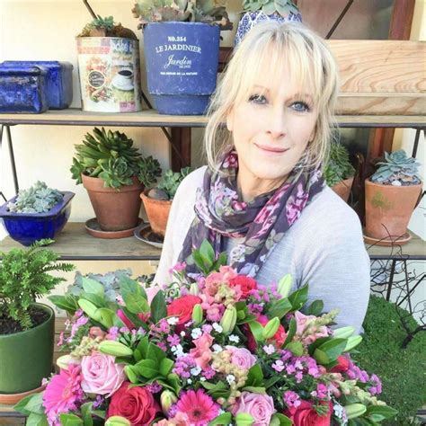 Bloom Their Big Day | Graduation Flowers That Steal the Show 🎓💐