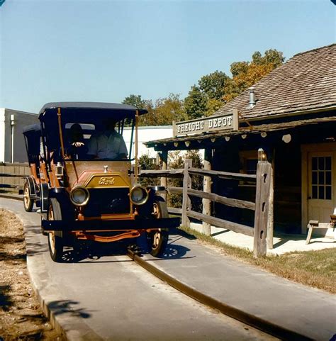 Opryland.log Ride 的图像结果