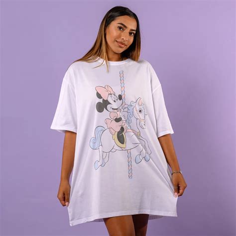 The Ultimate Galentine’s Day Celebration with Disney’s Minnie Mouse and ...