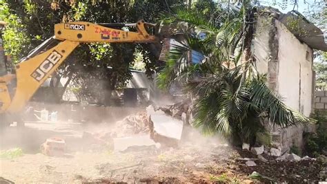 HYDRAA clears 15-year-old road encroachment, reopens 50-foot road for ...