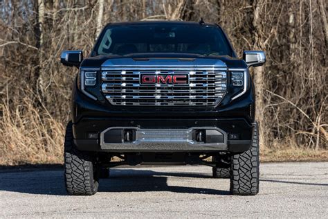 View build 6 Inch Lifted 2023 GMC Denali 1500 | Rough Country
