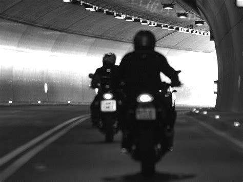Tödlicher Motorradunfall in Bozen - UnserTirol24