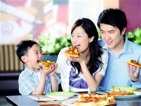 家庭结构变迁下的中国家庭消费决策趋势洞察|天猫_新浪新闻