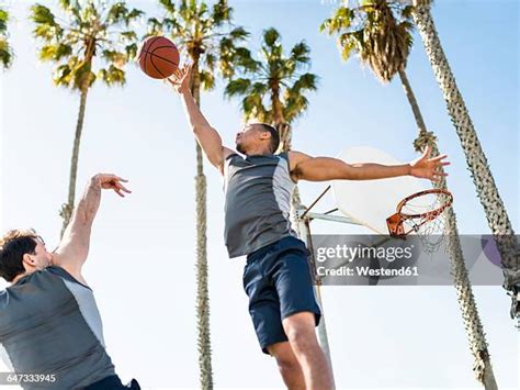 Playing Basketball 的图像结果