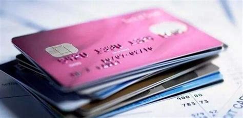 网贷逾期了，会不会影响“信用卡的额度”很多人没有搞清状况