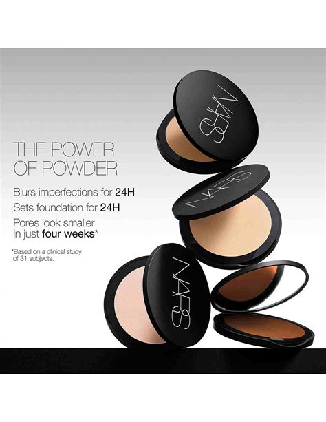 Soft Matte Advanced Perfecting Powder • Sun Shore