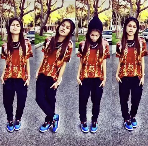 These Old Photos Of Zendaya Were A Lot Of Us In The Early-2010s - Showcelnews.com