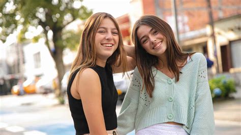 195 Creative Nicknames For Sisters