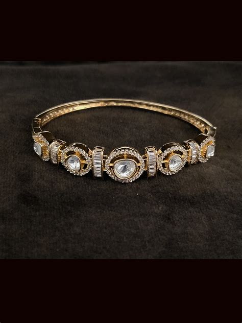 Openable oval uncut polki and AD studded bracelet(Fits to 2'4 and 2'6 ...