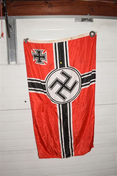 Nazi Germany flag - Schmalz Auctions