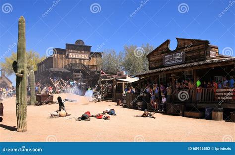 Cowboy Gunfighters at Goldfield Ghost Town Editorial Photography ...