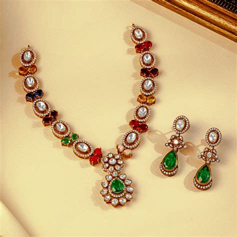 Navira Navratna Pendant Set