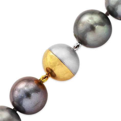 12mm South sea Pearl 18K Gold Clasp 29 Inches Necklace For Sale at ...